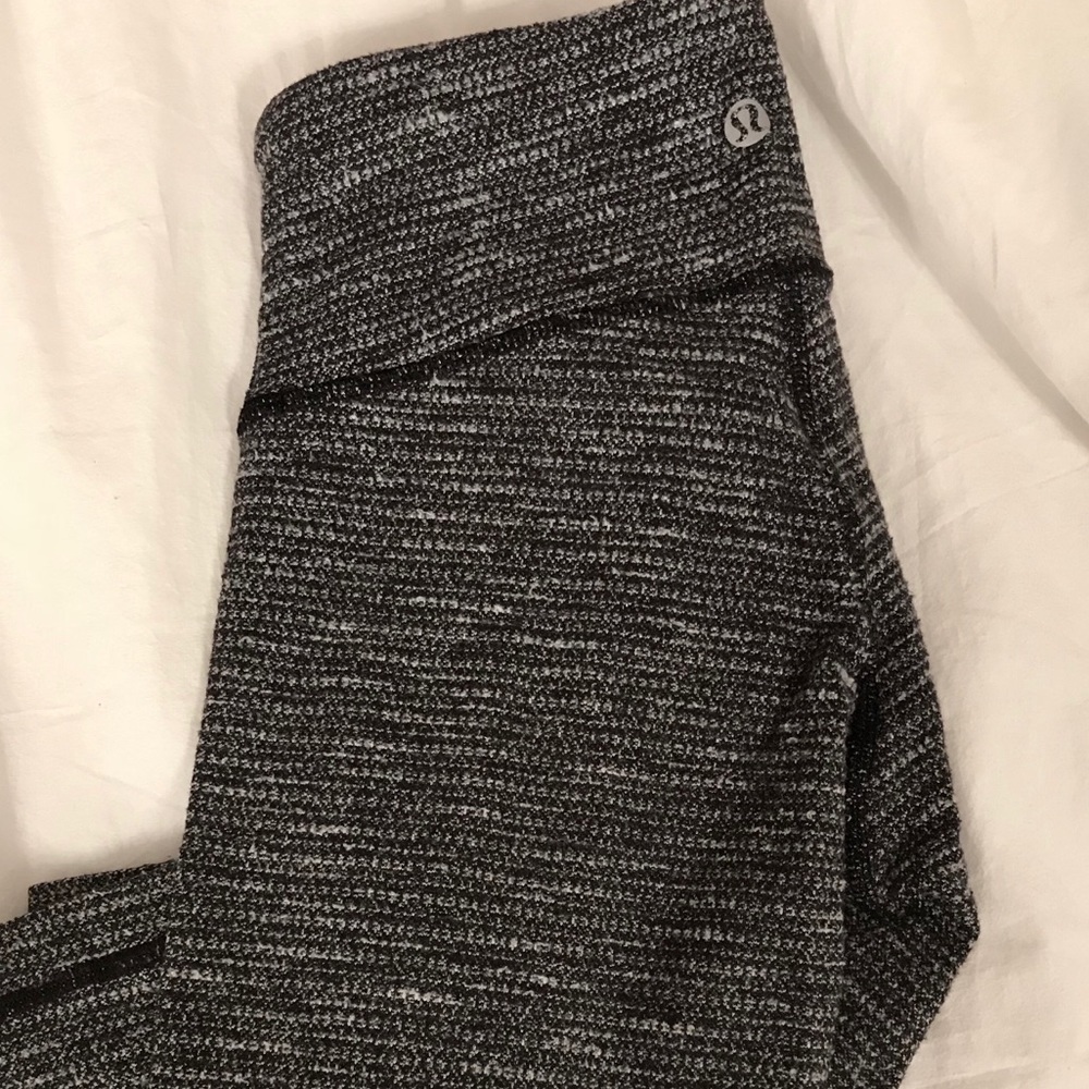 LULULEMON Heathered Gray Wunder Under leggings